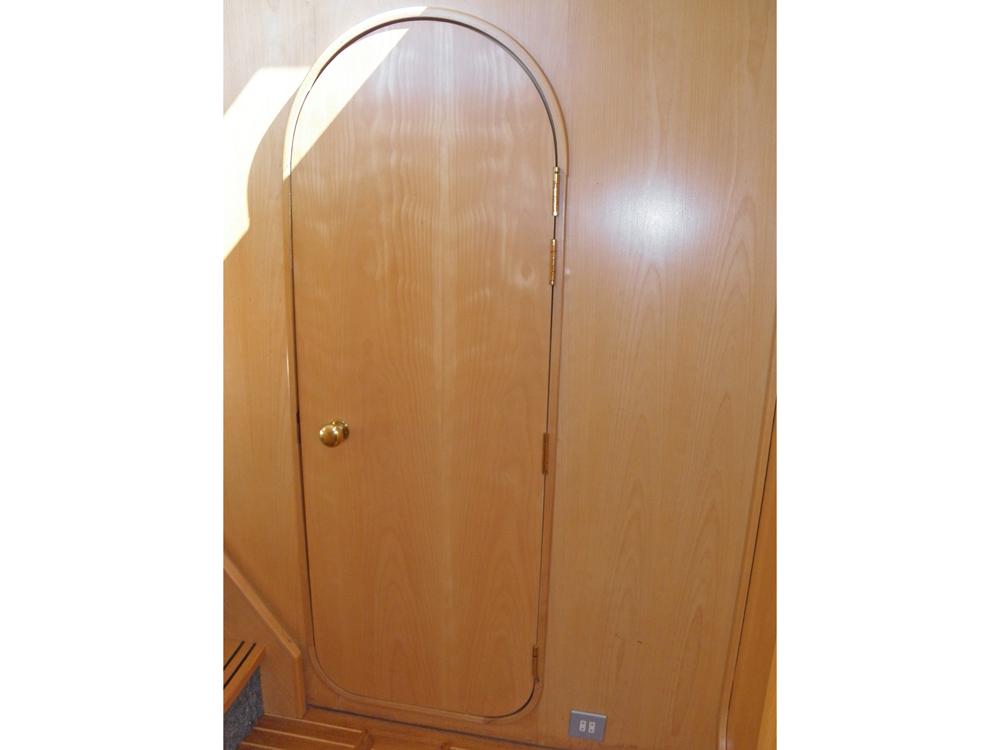 Fore ship, Accommodation